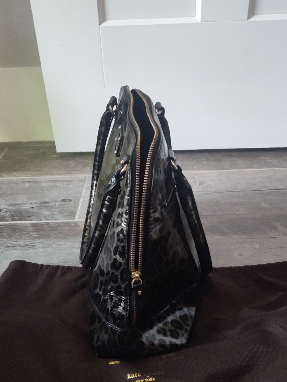 Kate Spade Leopard-Print Patent Dome Satchel in Black, Brown and Grey. - Picture 2 of 6